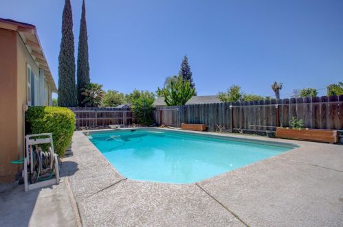 3113 Mcgerry St, Modesto, CA 95355-1822