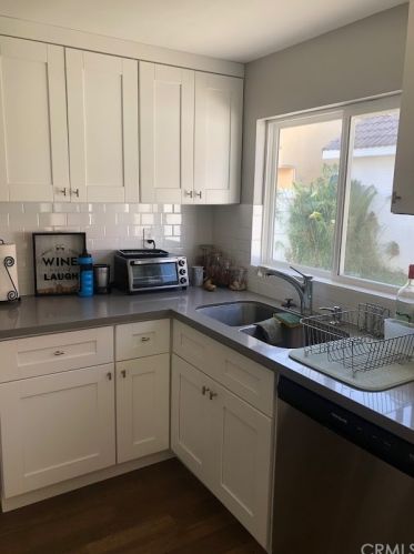 15115 Rancho Centina Rd, Paramount, CA 90723-4571