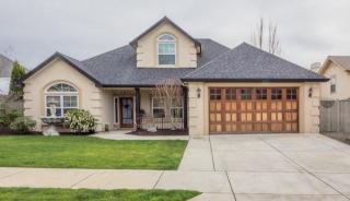 3856 Crystal Springs Dr, Medford, OR 97504-9113