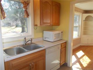 244 Morris Rd, Morris CT  06763-1000 exterior