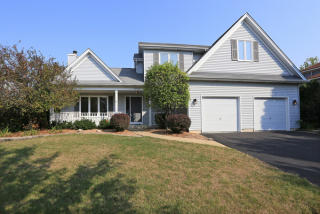 1904 Danube Way, Lemont IL  60490-6500 exterior
