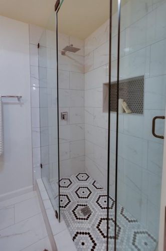 3829 Crown Shore Dr, Dallas TX  75244-7136 exterior