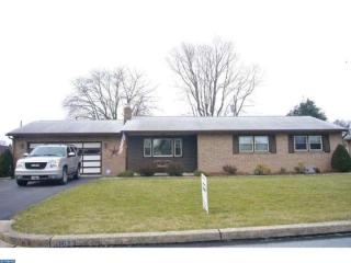 1623 Bradford Ave, Reading, PA 19607-2901
