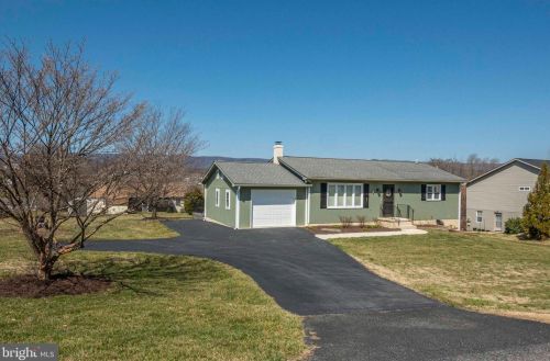 79 High View Dr, Maurertown, VA 22644-2617