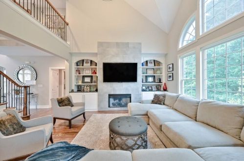 2468 Hughes Ct, Atlanta GA  30331-7896 exterior