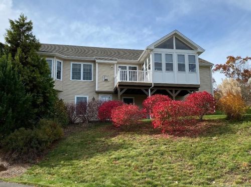 4 South Holw, East Hampton, CT 06424-1511