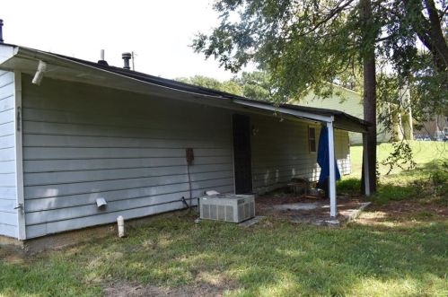 1647 Enchanted Forest Dr, Conley, GA 30288-1954