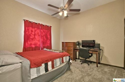 1891 Tanglewood Trl Ct, Spring Branch TX 78070-5237 exterior