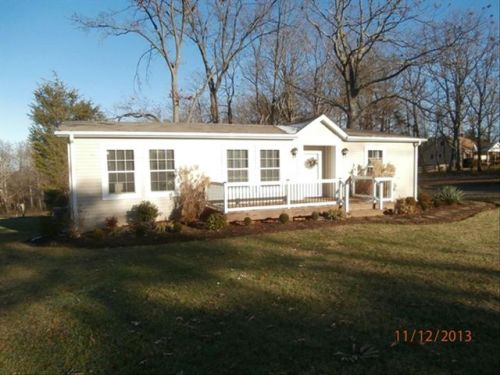 440 Good Hope Church Rd, Aroda, VA 22709-0949