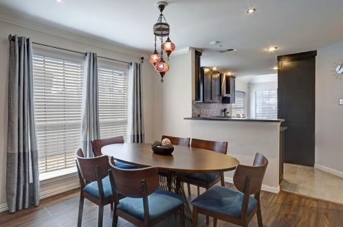 3141 Riverside Dr, Carrollton TX 75007-3732 exterior