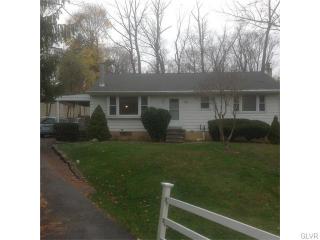 1328 Blue Barn Rd, Allentown, PA 18104-9224