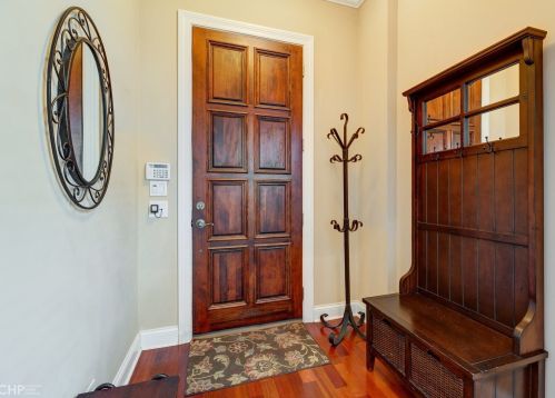 1838 Fairfield Ave, Chicago, IL 60647-4214
