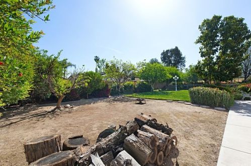 11109 Middleborough Rd, Riverside CA  92503-5814 exterior
