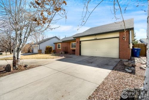 370 Sunmountain Dr, Loveland, CO 80538-1997
