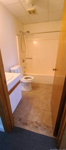 319 Colony St, Wallingford CT  06492-3128 exterior