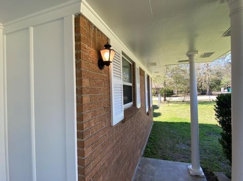 209 Moss Hill Ln, Conroe TX  77303-1746 exterior