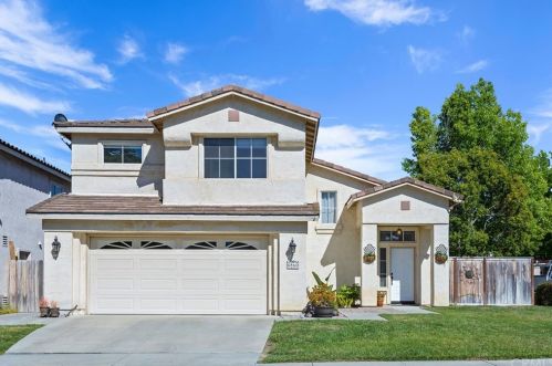 4860 Seascape Dr, Oceanside, CA 92057-6250