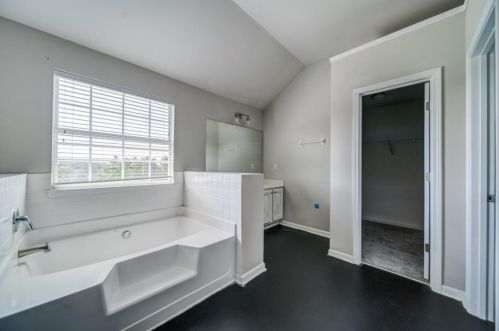 3556 Cragstone Rd, Lithonia GA  30038-3293 exterior