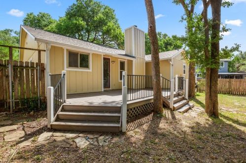 2811 Firecrest Dr, Austin TX  78748-5127 exterior