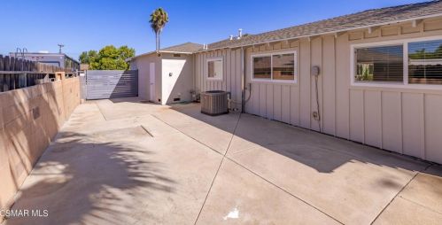 2690 Elizondo Ave, Simi Valley CA 93065-4615 exterior