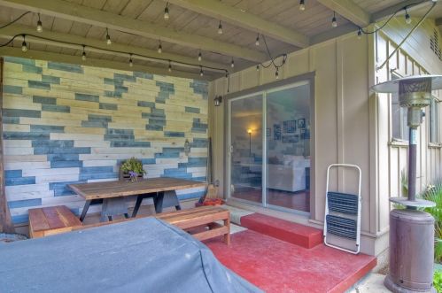 237 Ardys Pl, Vista CA  92084-5118 exterior