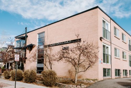1032 Clarkson St, Denver, CO 80218-2758