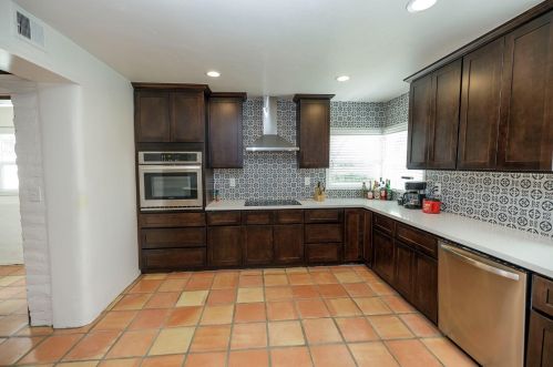 1267 Canal Dr, Turlock CA  95380-4159 exterior