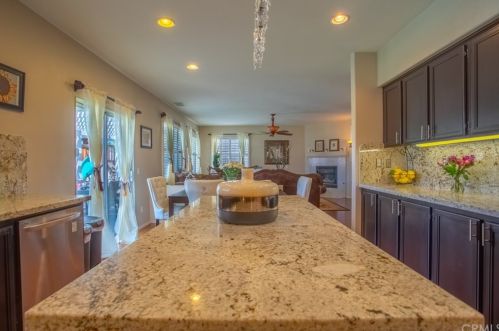 17677 Cedarwood Dr, Riverside CA  92503-7039 exterior