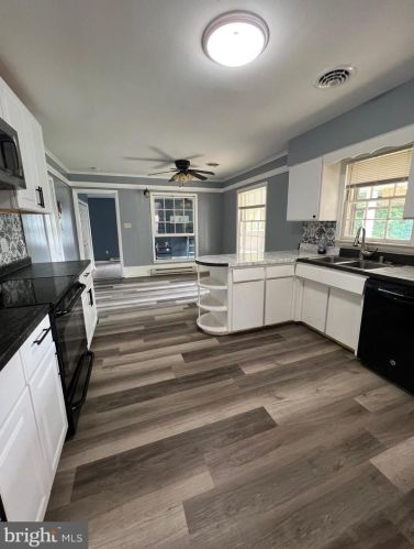 721 Morison St, Charles Town WV  25414-1436 exterior