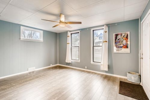 1007 3rd St, Saint Paul MN  55112-7300 exterior