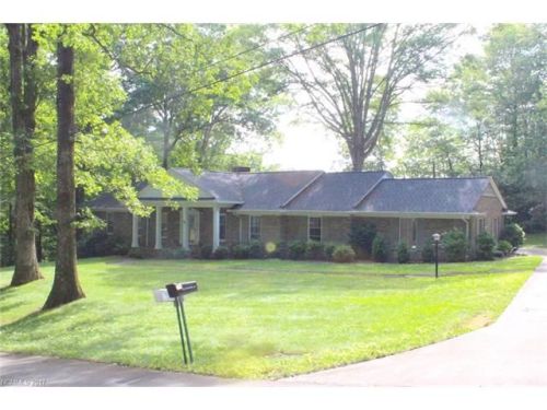 286 Huntley St, Spindale, NC 28160-1126