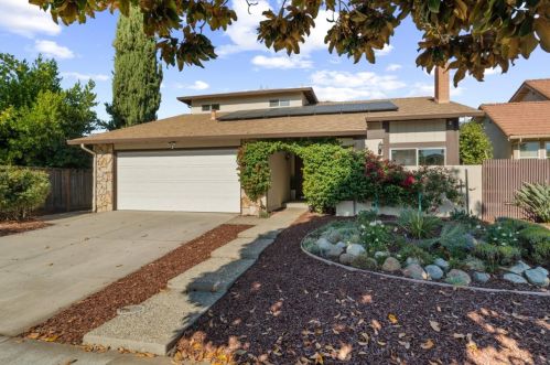 1726 Coraltree Pl, San Jose, CA 95131-1905