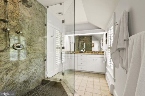 1501 Clayton Rd, Lancaster PA  17603-2405 exterior