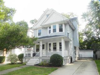 1491 Rockway Ave, Cleveland, OH 44107-3418