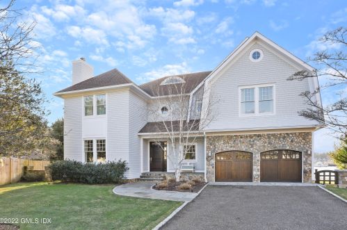 30 Bayside Ter, Riverside CT  06878-1617 exterior