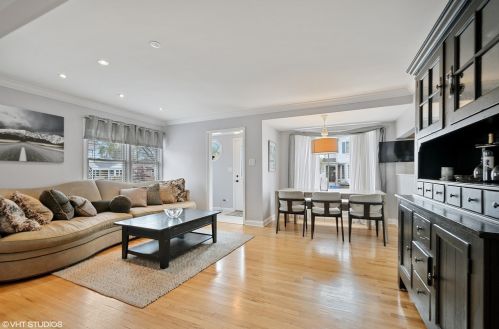 7258 Meade Ave, Chicago, IL 60646-1249