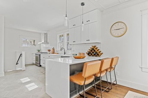 2212 Hudson St, Denver CO  80207-3847 exterior