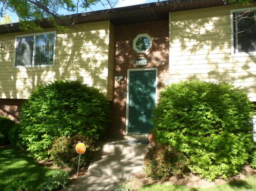 2226 450, Clearfield, UT 84015-3530