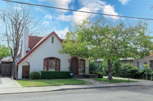 154 Coolidge Ave, Modesto, CA 95350-4505