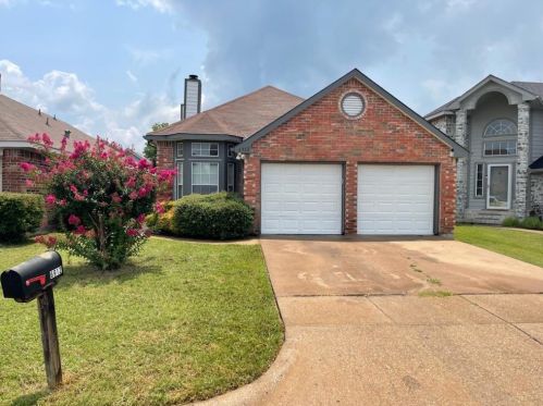 6912 Brixham Dr, Fort Worth, TX 76182-4456