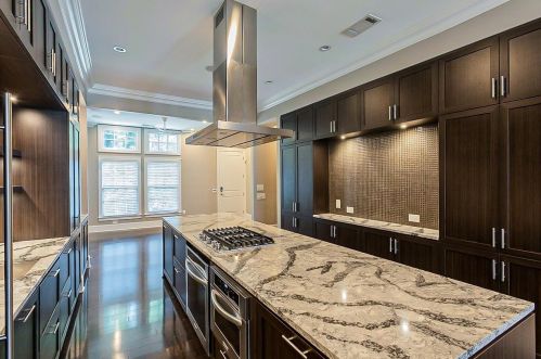 2908 Hermance Dr, Atlanta GA  30319-2704 exterior