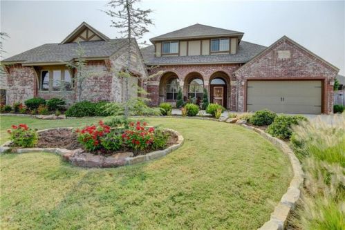 19604 Chestermere Cir, Edmond, OK 73012-9763