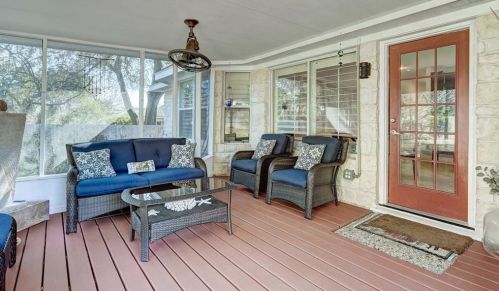 6408 Convict Hill Rd, Austin TX  78749-2348 exterior