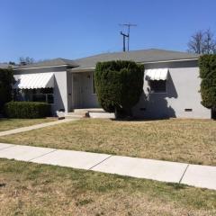 10011 Rosecrans Ave, Bellflower, CA 90706-2561
