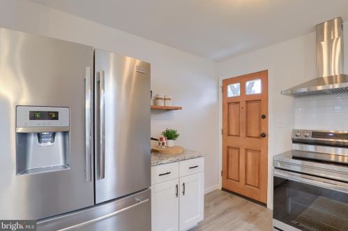 139 Montrose Ave, Lancaster PA  17603-6617 exterior