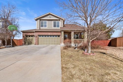 24583 Whitaker Dr, Aurora, CO 80016-5891