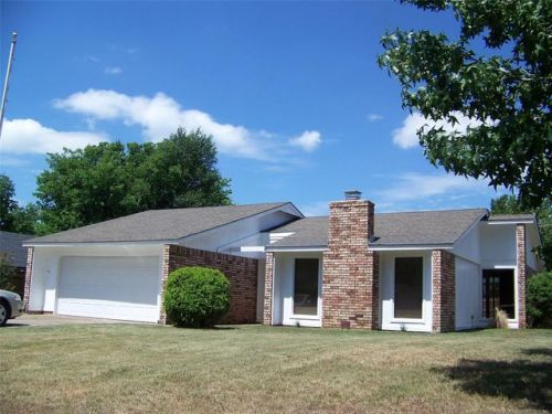 301 Gawf Rd, Muskogee, OK 74403-6026