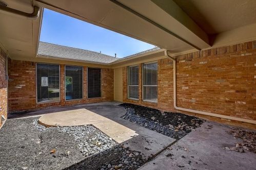 1629 Merrimac Trl, Garland TX  75043-1319 exterior