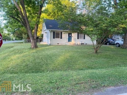 1041 Highland Ave, Madison, GA 30650-2037