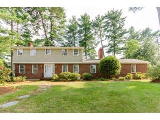 16 Alice Dr, Nashua, NH 03063-2111